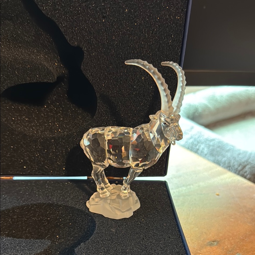 Swarovski White Art Sculpture Crystal Masterpiece